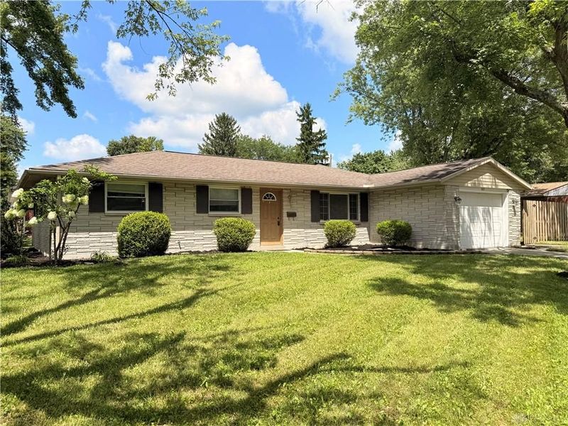 1071 Romanus Drive, Vandalia, OH 45377 Photo 5