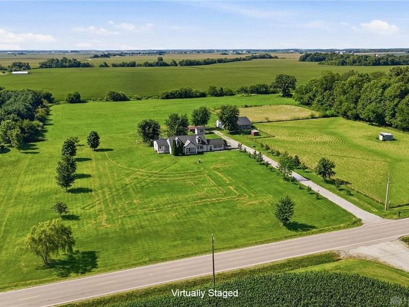 5093 Hussey Road, Jefferson Township, OH 45335 Photo 2
