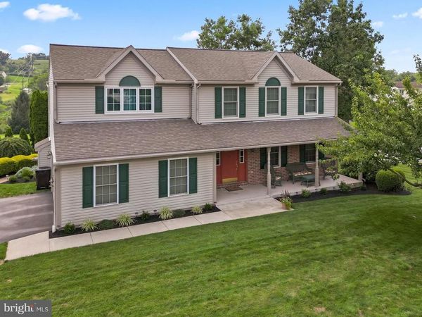 5010 RISING SUN DRIVE, DOUGLASSVILLE, PA 19518