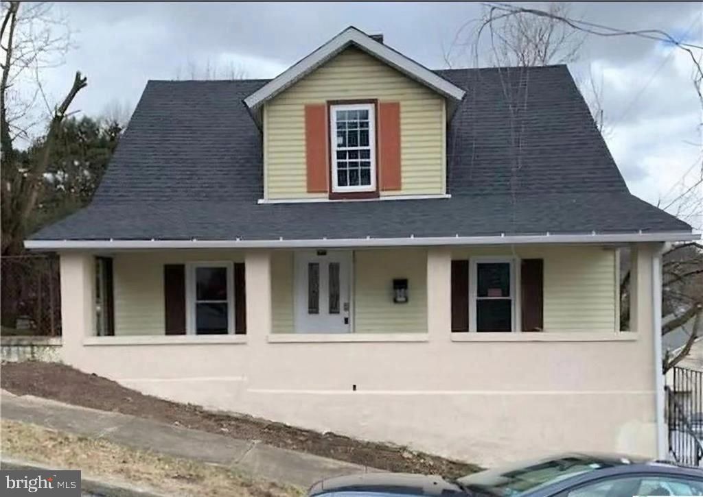 806 CARLTON AVENUE , BETHLEHEM, PA 18015