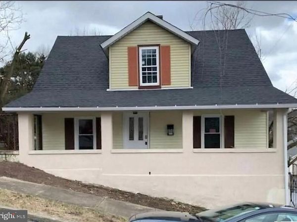 806 CARLTON AVENUE , BETHLEHEM, PA 18015