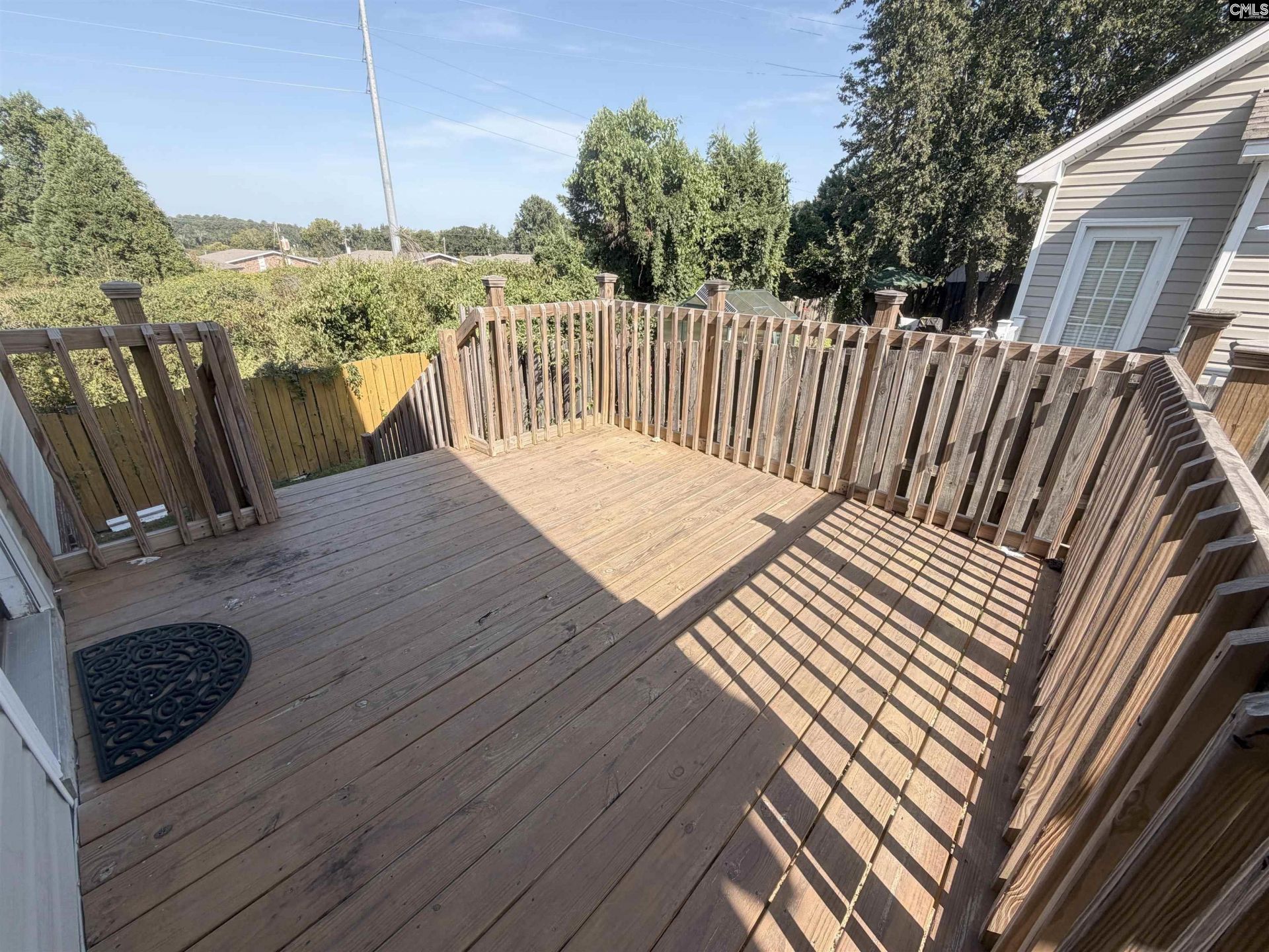 375 Northwood Street Photo 17