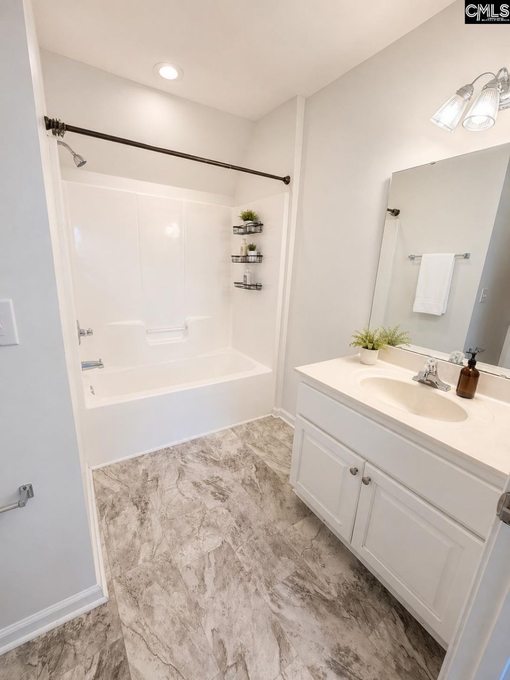 375 Northwood Street Photo 23