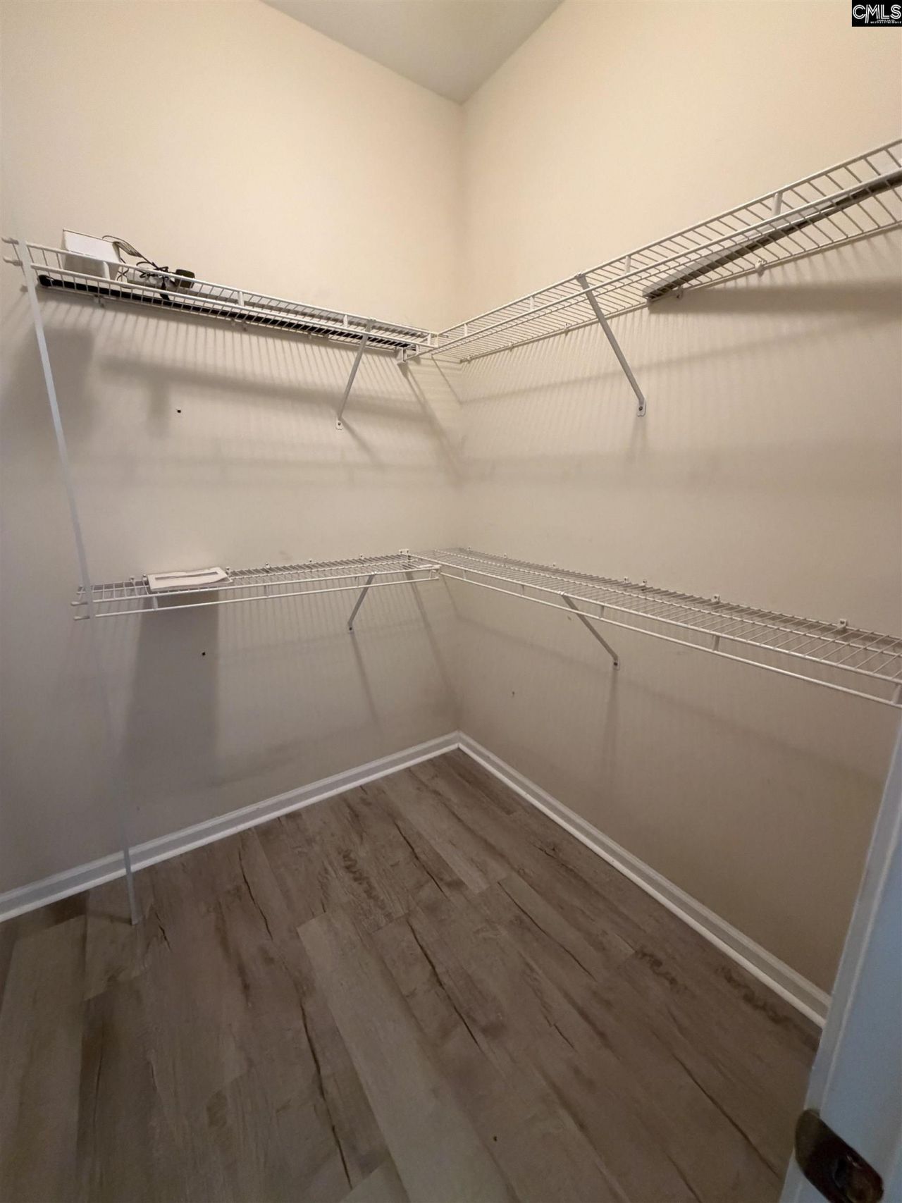 375 Northwood Street Photo 9