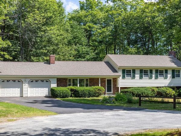155 Job Seamans Acres, New London, NH 03257