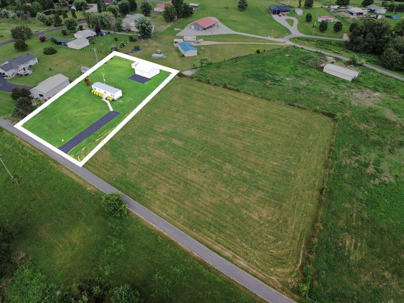 70 Tarter Lane, Russell Springs, KY 42642 Photo 3