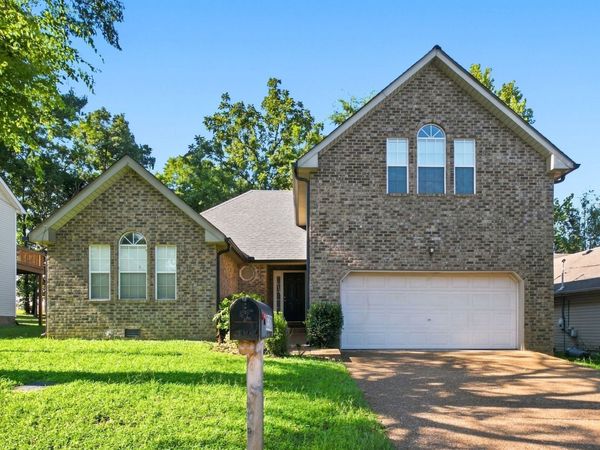 3320 Milbridge Dr , Antioch, TN 37013