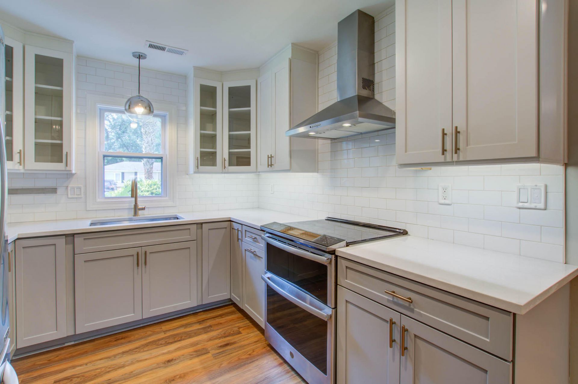 1307 Bob White Drive Photo 6