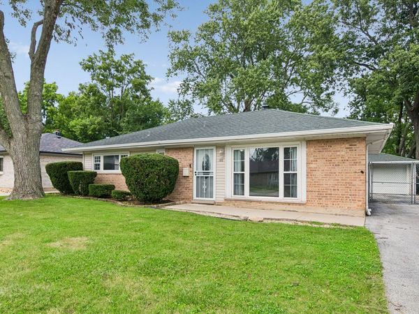 188 Nanti Street , Park Forest, IL 60466