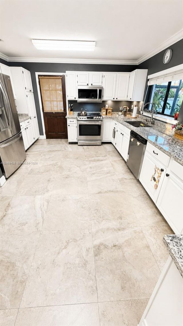 1676 S Goldeneye Ln , Homestead, FL 33035 Photo