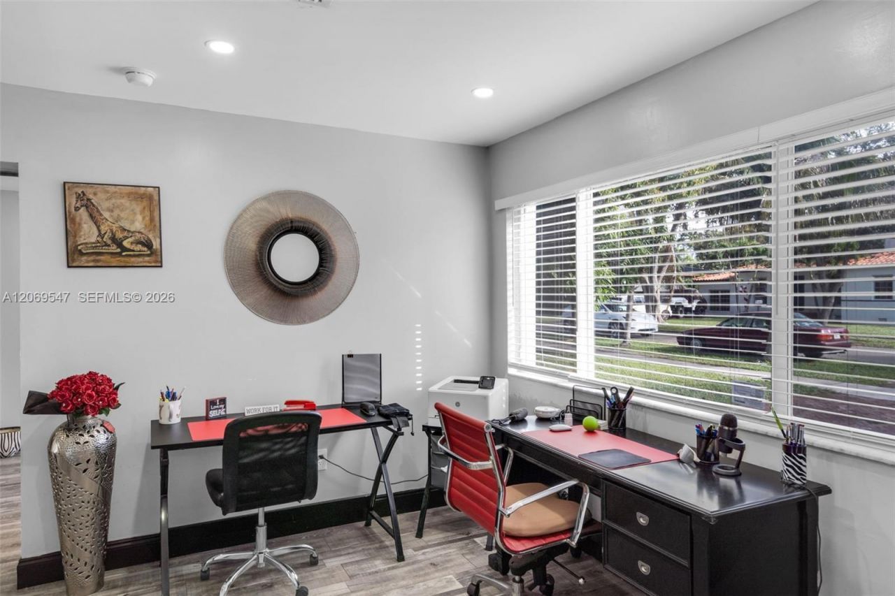 9402 NW 2nd Pl , Miami Shores, FL 33150 Photo