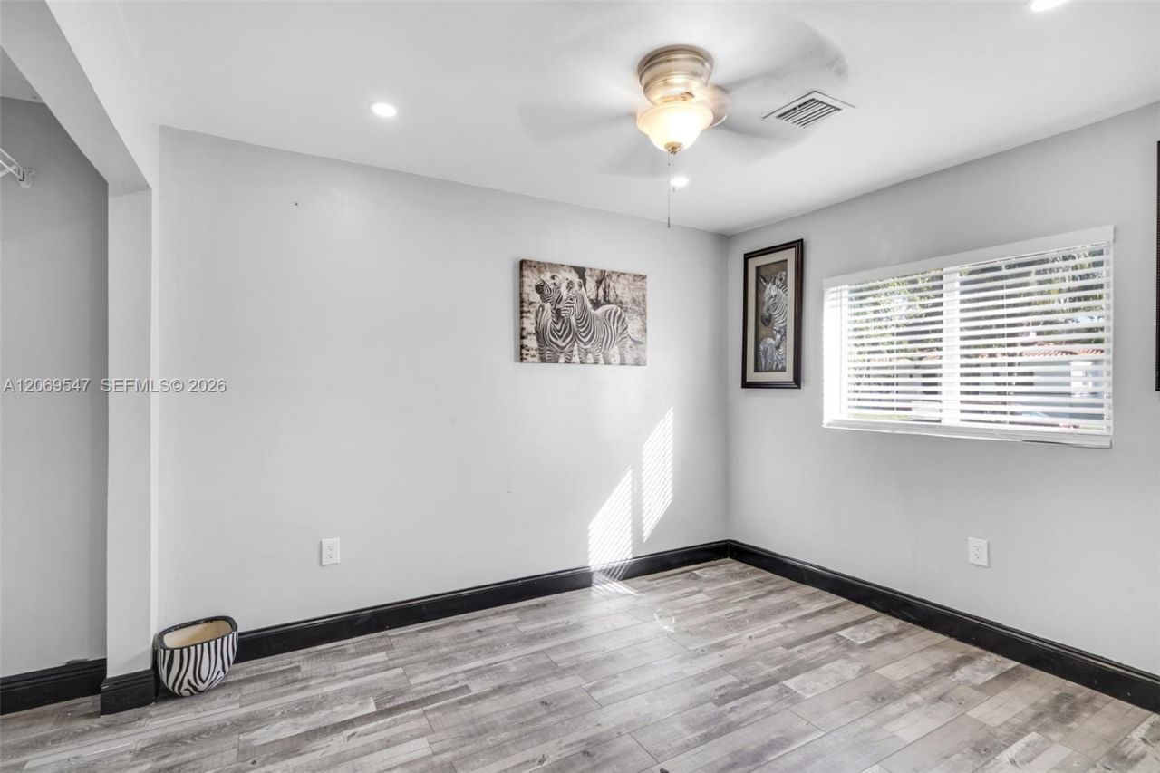 9402 NW 2nd Pl , Miami Shores, FL 33150 Photo
