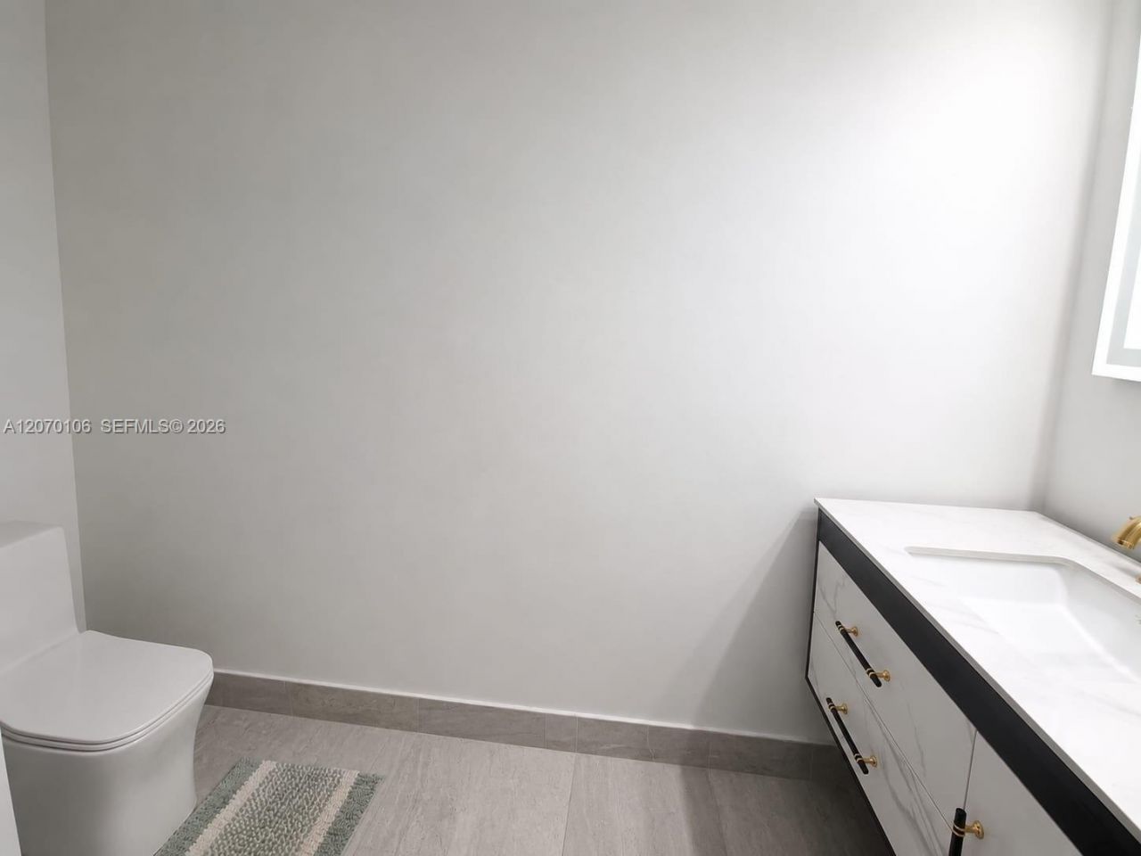 9229 W 33rd Way , Hialeah, FL 33018 Photo