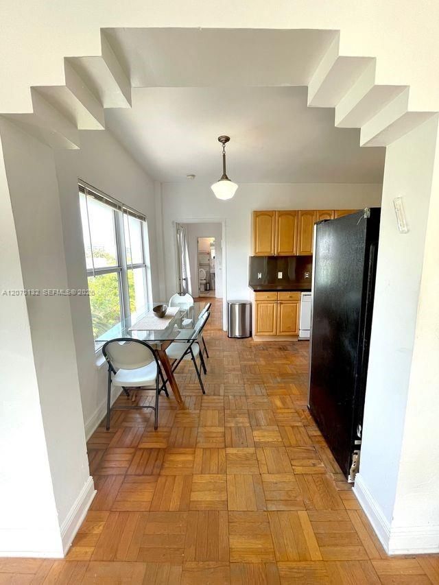 4035 N Meridian Ave, Unit 305, Miami Beach, FL 33140 Photo