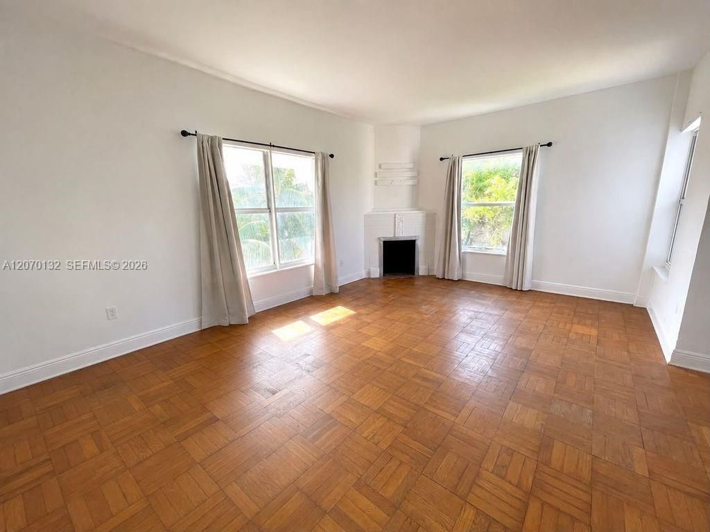 4035 N Meridian Ave, Unit 305, Miami Beach, FL 33140 Photo