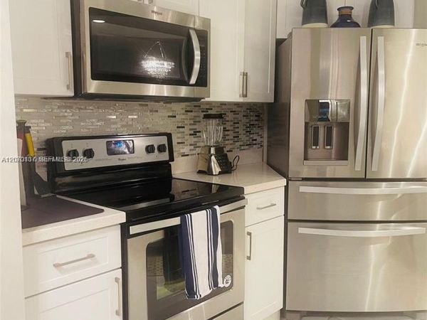 10551 W Broward Blvd , Unit 111, Plantation, FL 33324