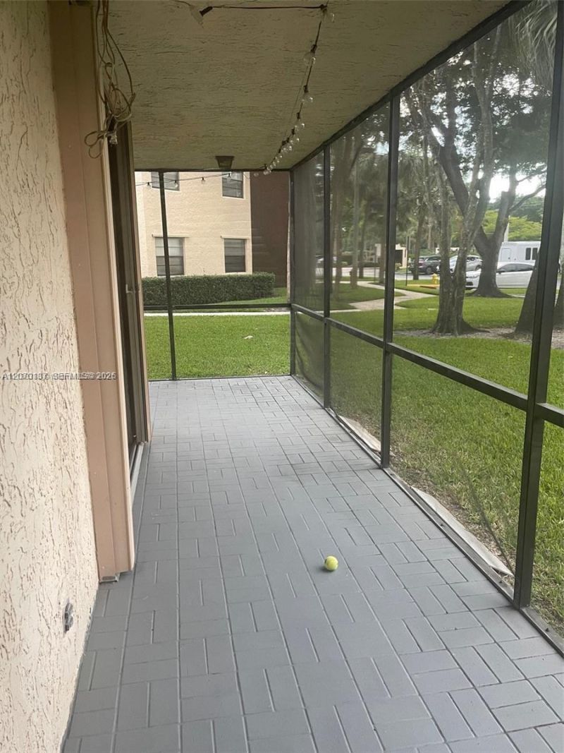 10551 W Broward Blvd , Unit 111, Plantation, FL 33324 Photo