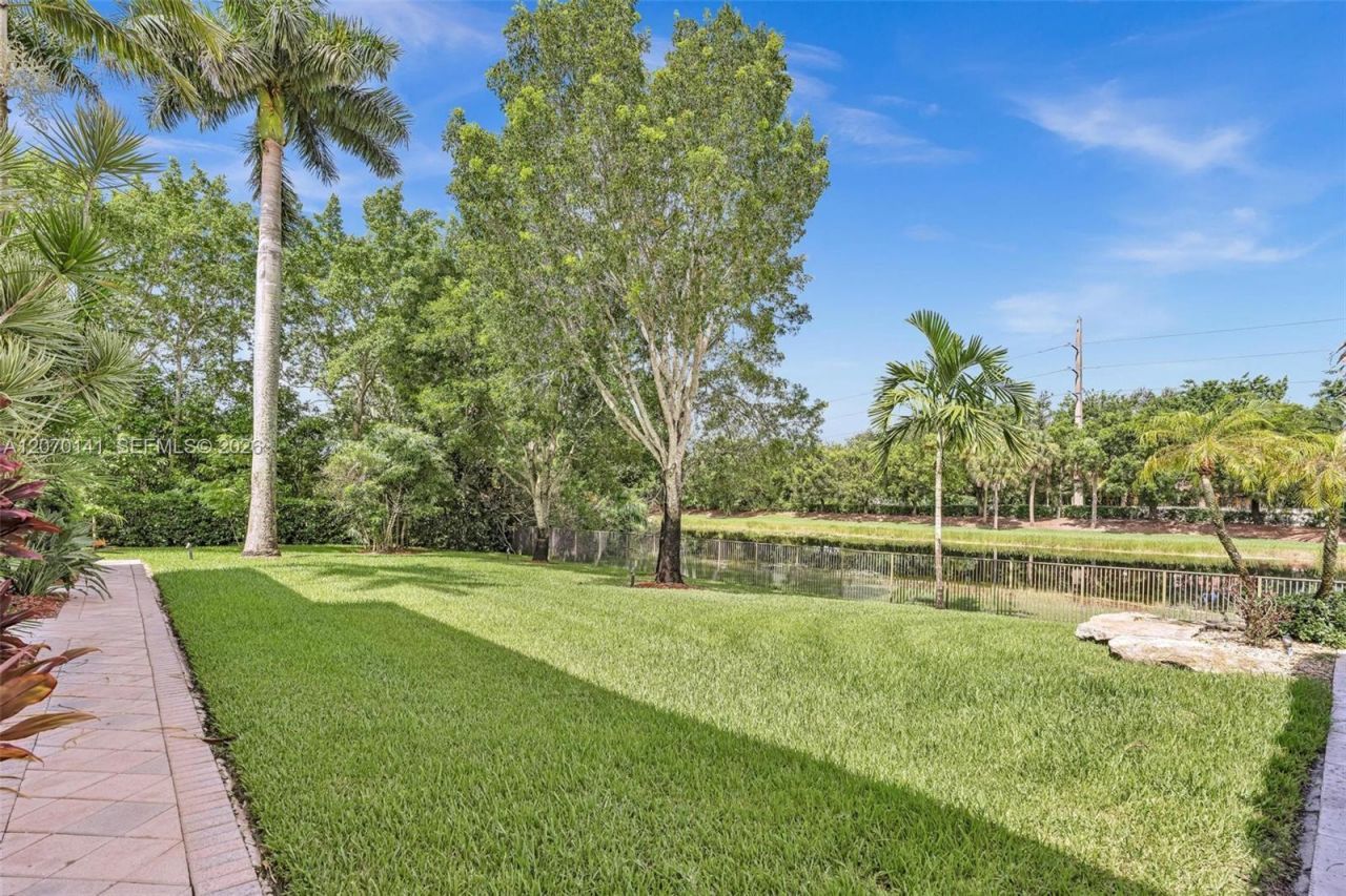 3828 Pine Lake Dr , Weston, FL 33332 Photo