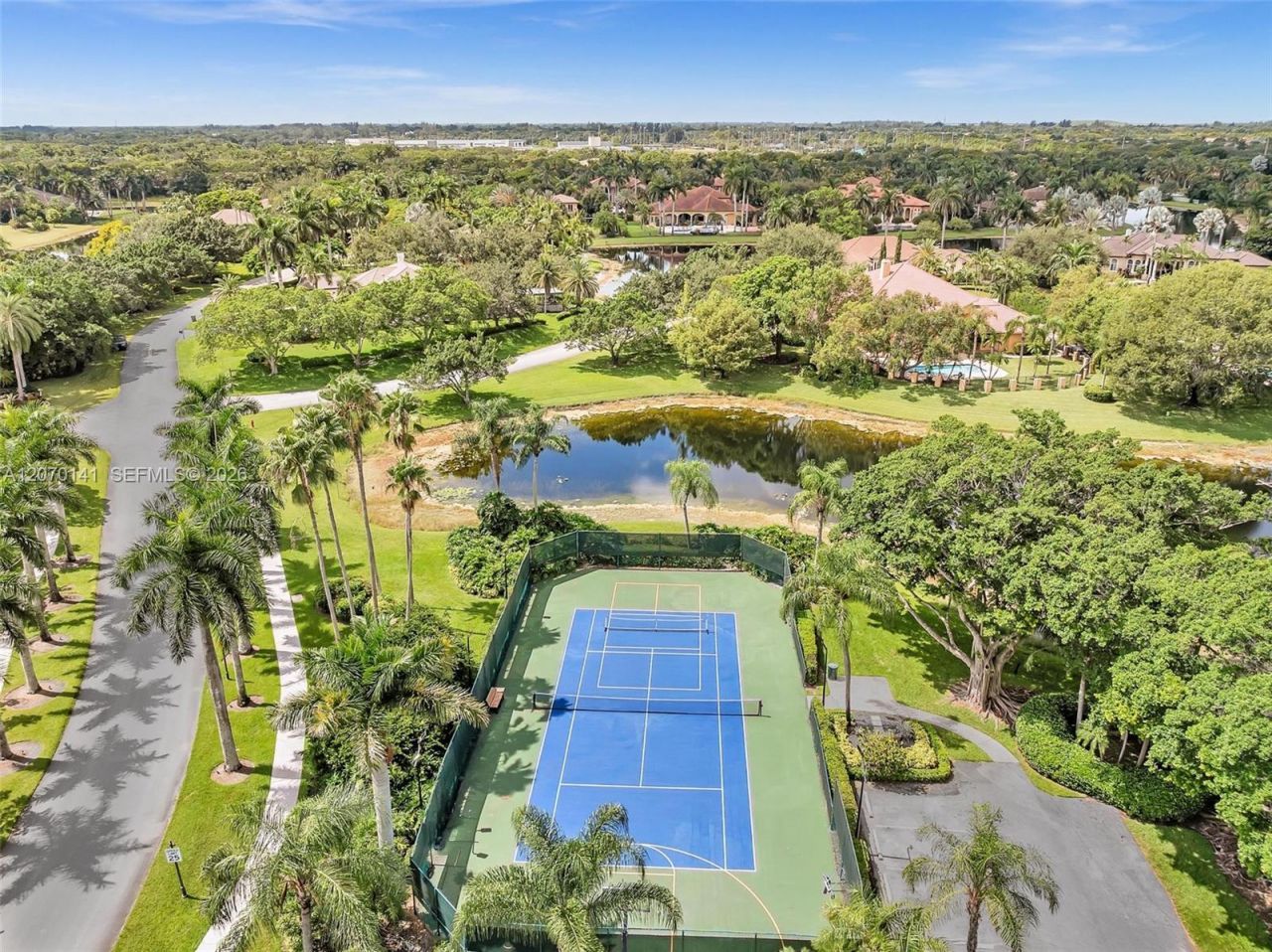 3828 Pine Lake Dr , Weston, FL 33332 Photo