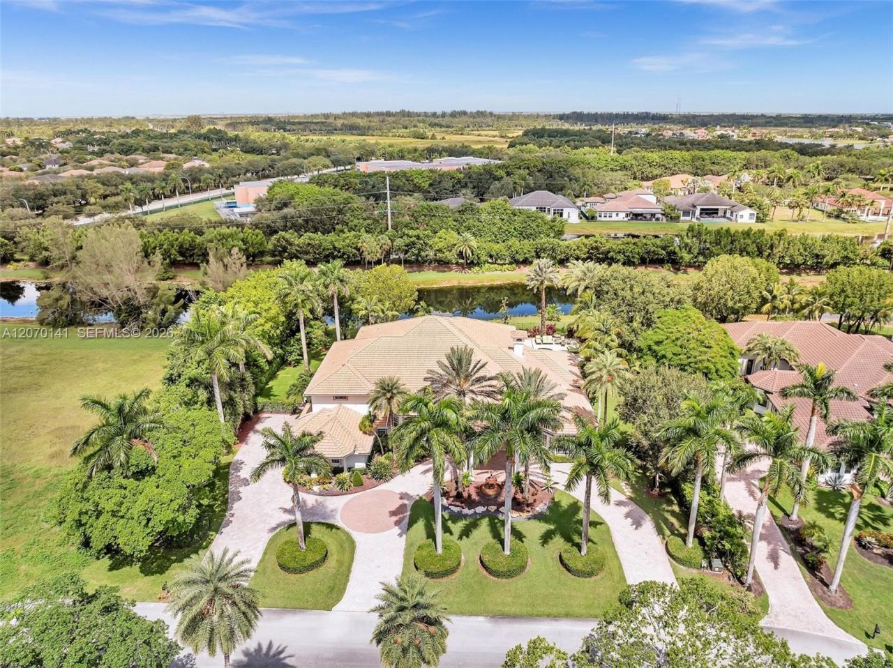 3828 Pine Lake Dr , Weston, FL 33332 Photo