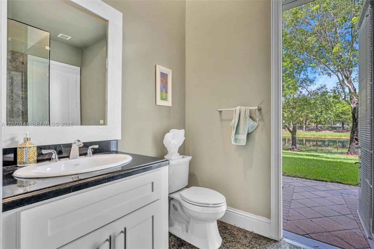 3828 Pine Lake Dr , Weston, FL 33332 Photo