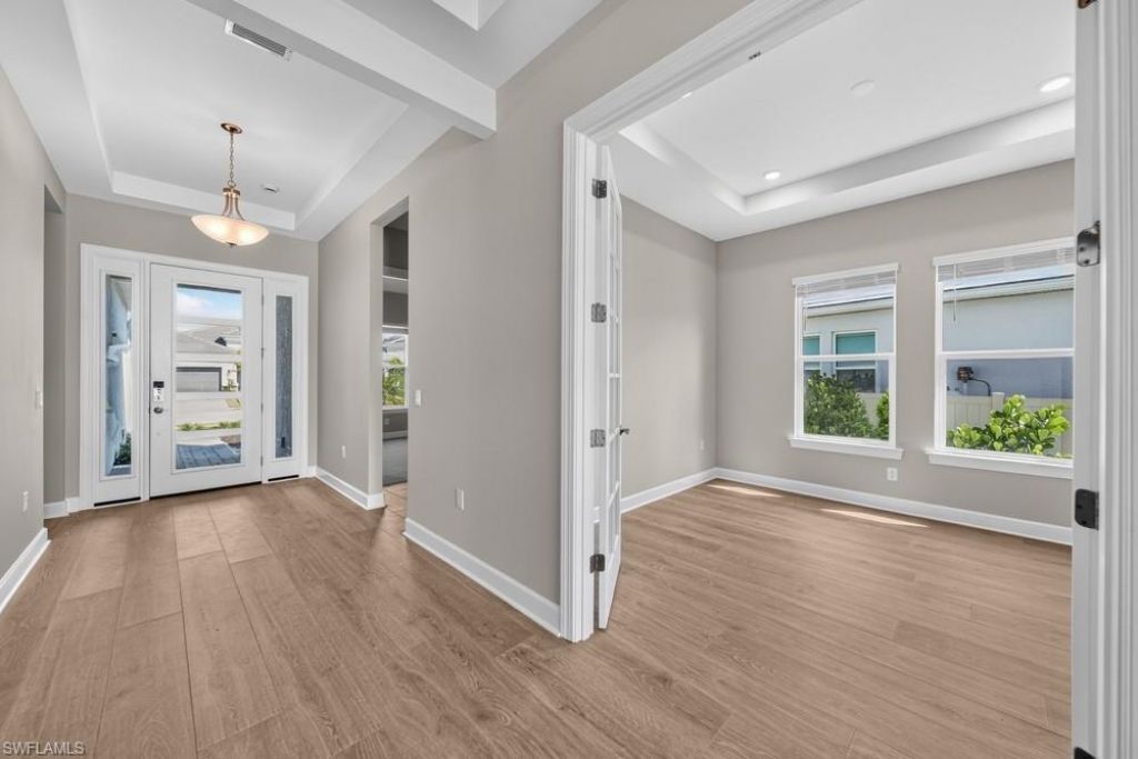 15690 Genova Dr, Naples, FL 34114 Photo