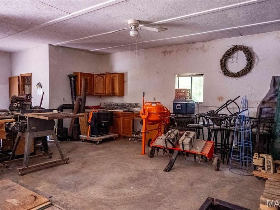 Property Image 61