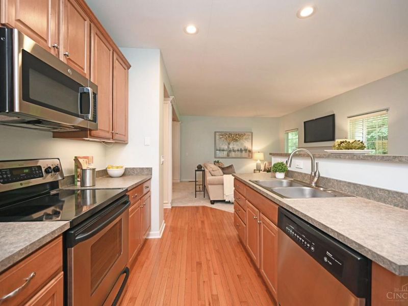 5005 Dovetail Lane, Cincinnati, OH 45223 Photo 20