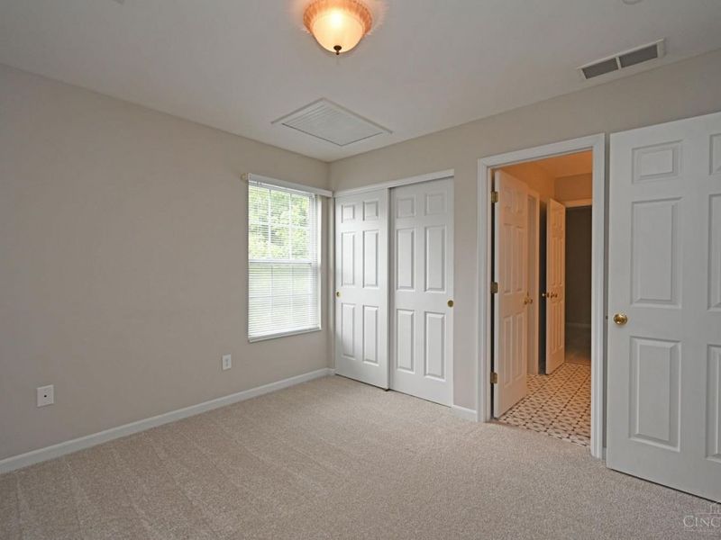 5005 Dovetail Lane, Cincinnati, OH 45223 Photo 34