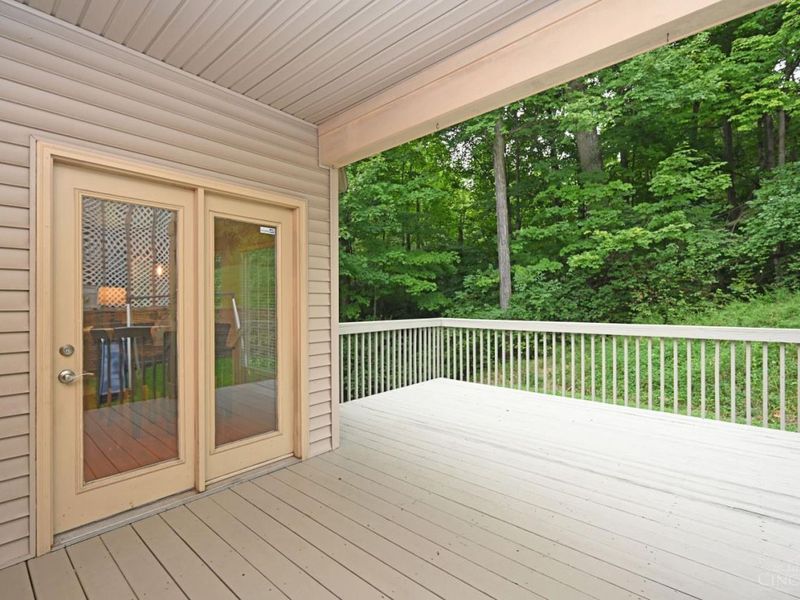 5005 Dovetail Lane, Cincinnati, OH 45223 Photo 41