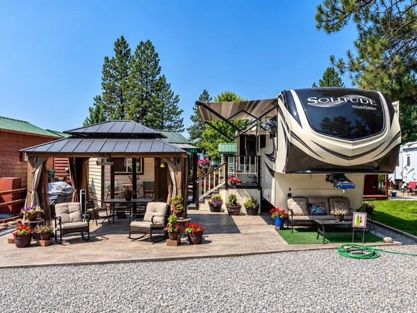 75 N Tall Pine Loop, Usk, WA 99180
