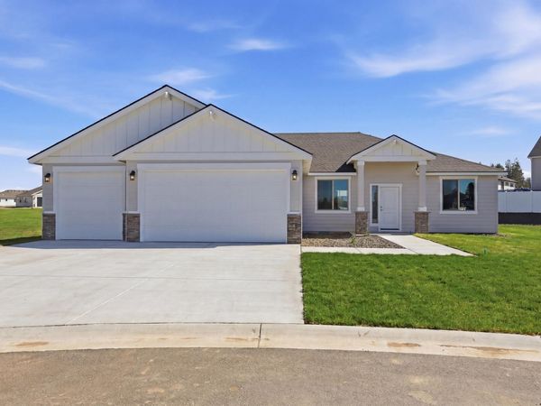 1226 N Park Ct, Deer Park, WA 99006