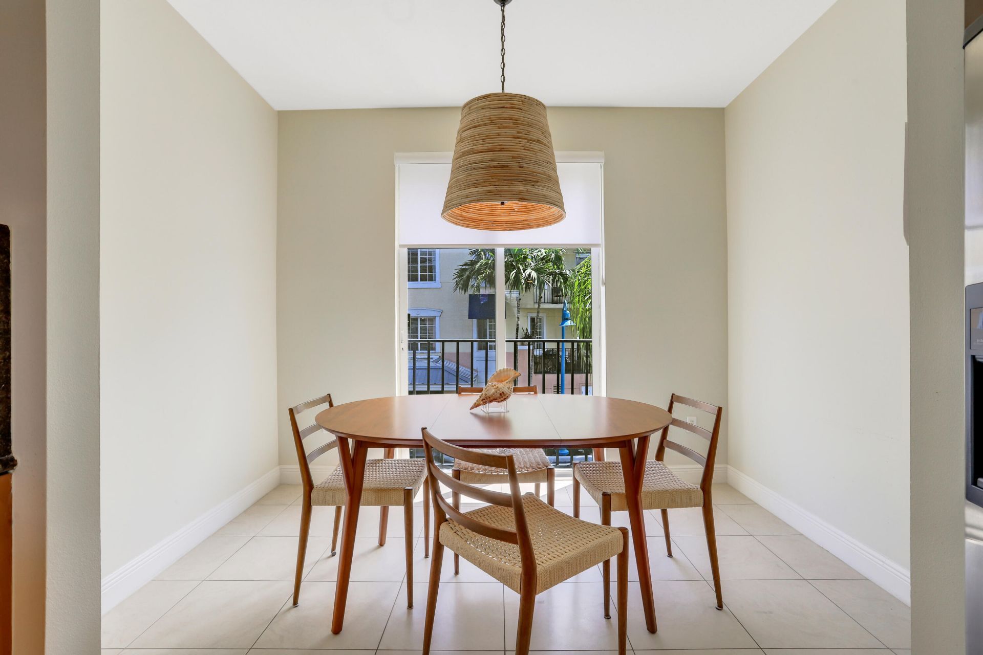 260 NE 3rd Street, Unit 4-D, Delray Beach, FL 33444 Photo