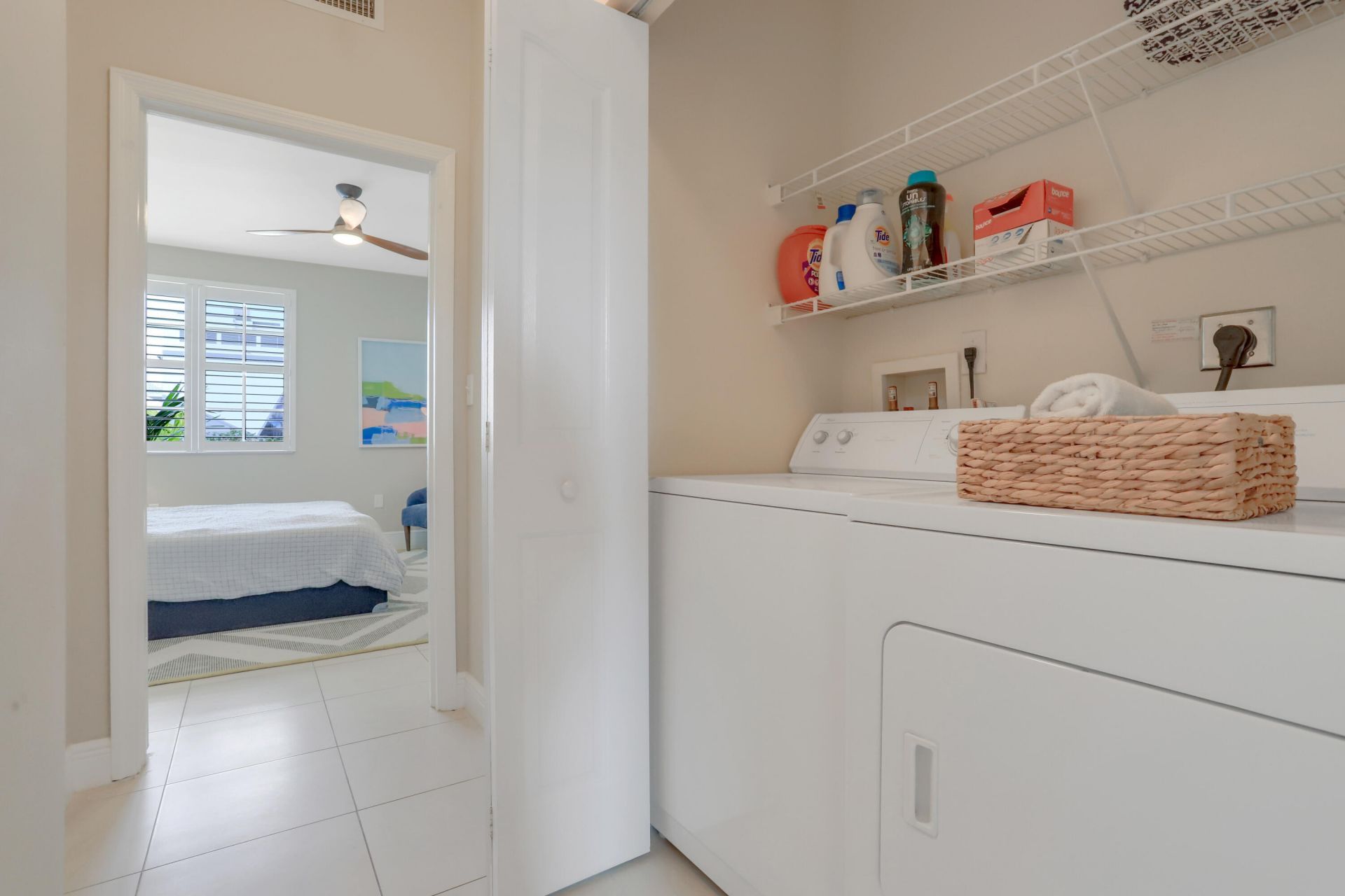 260 NE 3rd Street, Unit 4-D, Delray Beach, FL 33444 Photo