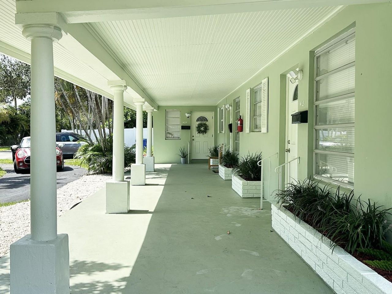 425 SW 18th Avenue, Fort Lauderdale, FL 33312 Photo