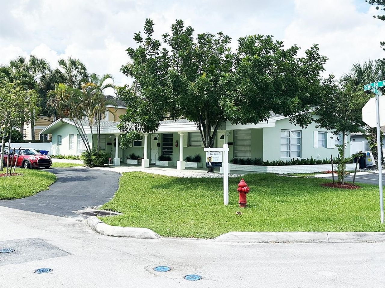425 SW 18th Avenue, Fort Lauderdale, FL 33312 Photo