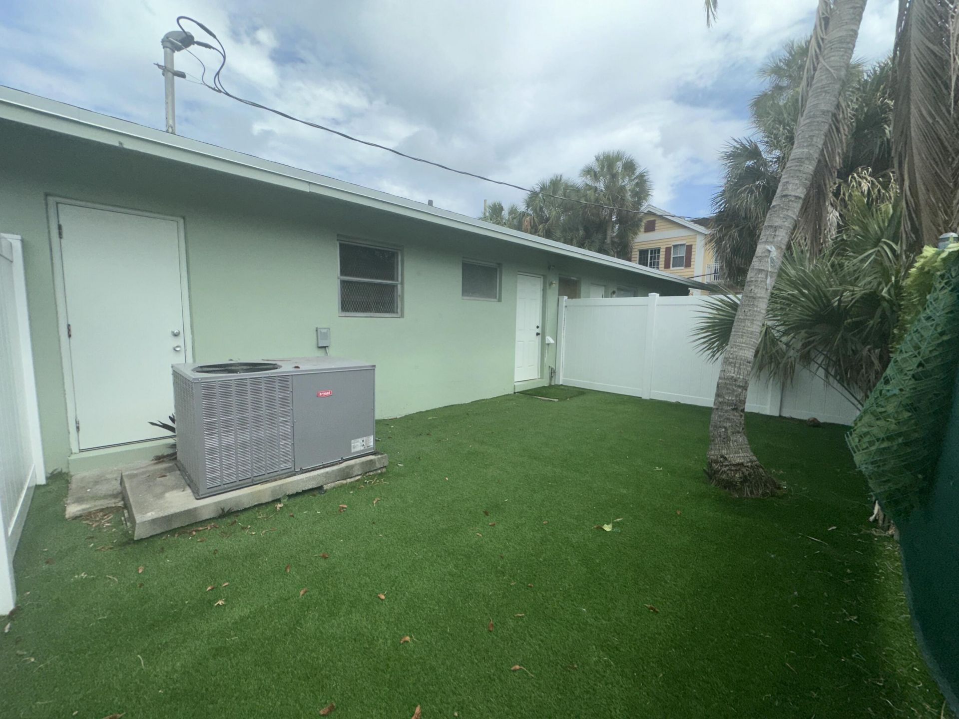 425 SW 18th Avenue, Fort Lauderdale, FL 33312 Photo