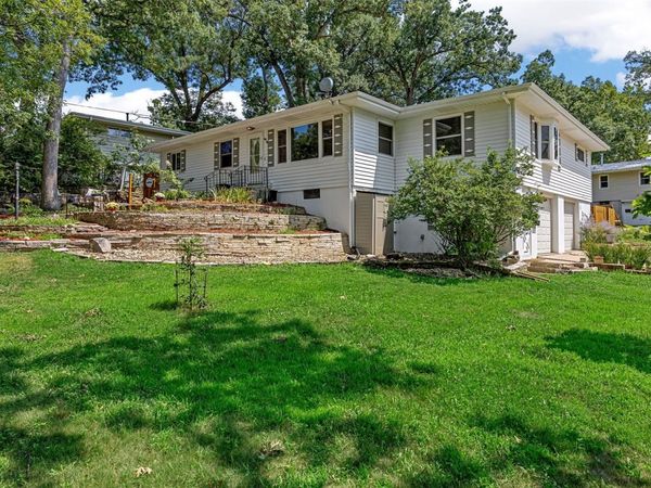 1416 Norwood Drive SE, Cedar Rapids, IA 52403
