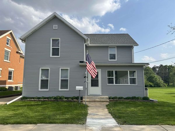1742 17th Street, Monroe, WI 53566