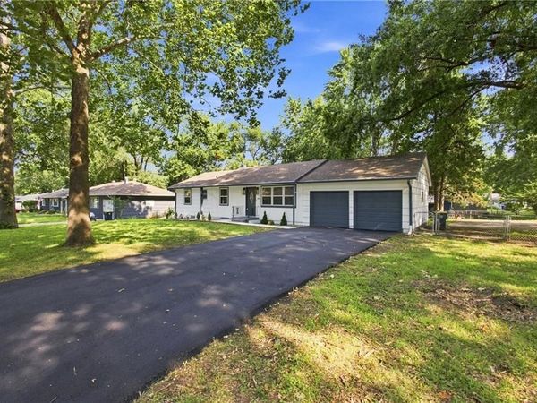 4514 E 113th Street, Kansas City, MO 64137