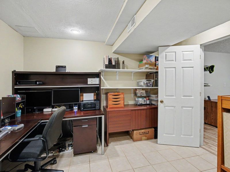 156 Burgess Lane, Florence, KY 41042 Photo 33