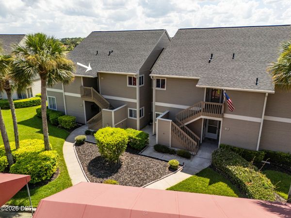11 Magnolia Drive, Unit 11, Ormond Beach, FL 32174