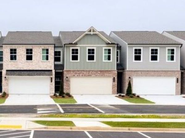 541 Raelyns Way, Loganville, GA 30052