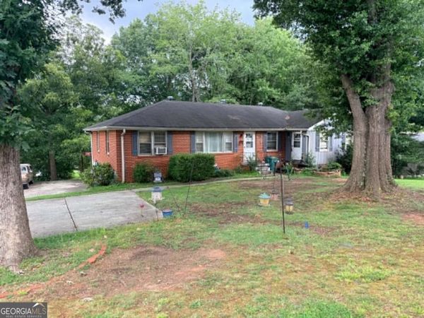 2195 Trailwood Drive SE, Smyrna, GA 30080
