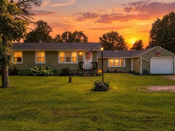2108 Judge Road, Basom, NY 14013