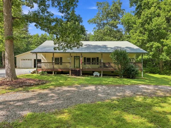 131 Critter Crossing Rd , Crossville, TN 38572