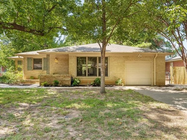 106 S Sherry Avenue, Norman, OK 73069