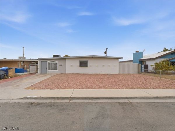 5132 Hallet Drive, Las Vegas, NV 89122
