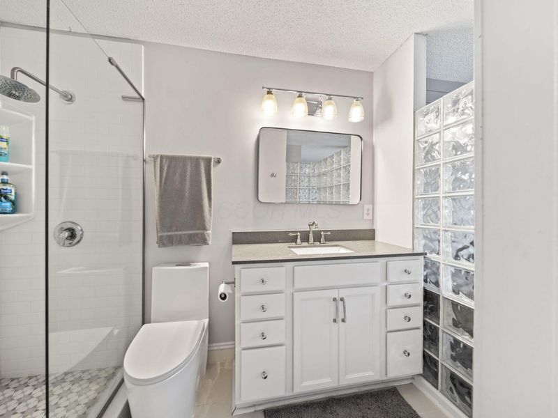 493 W 3rd Avenue , Columbus, OH 43201 Photo 19
