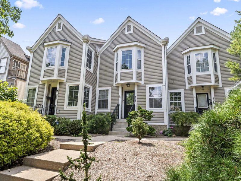 493 W 3rd Avenue , Columbus, OH 43201 Photo 2